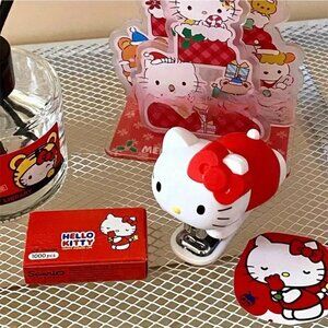 Hello Kitty MIni Stapler and Staples